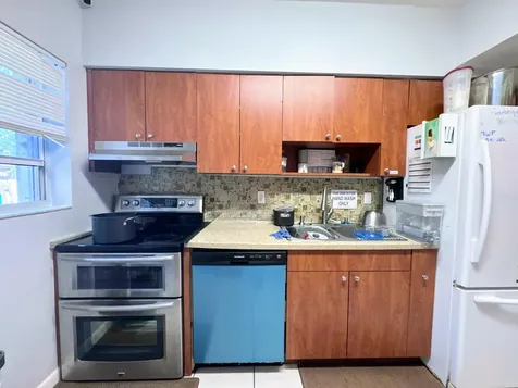 900 N 24th Avenue Hollywood FL 33020