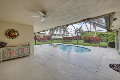 109 Westwood Court Atlantis FL 33462
