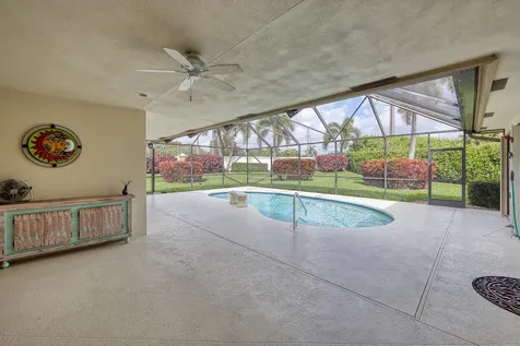 109 Westwood Court Atlantis FL 33462