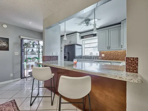 1251 S Federal Highway Boca Raton FL 33432
