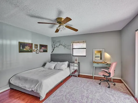 1251 S Federal Highway Boca Raton FL 33432