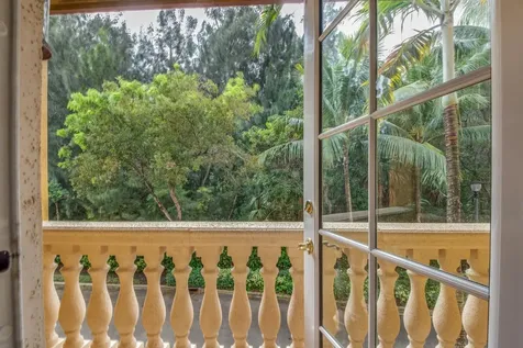 425 Ne 69th Circle Boca Raton FL 33487