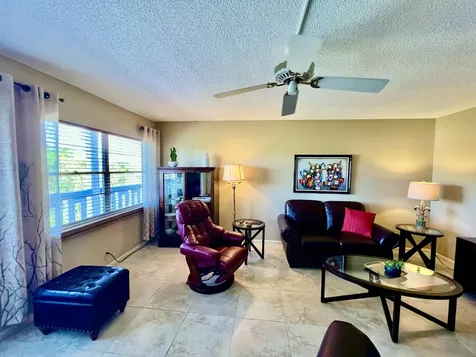 4015 Islewood D Deerfield Beach FL 33442