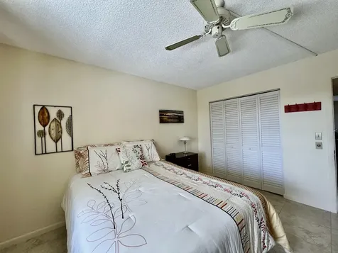 4015 Islewood D Deerfield Beach FL 33442