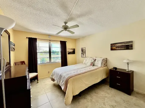 4015 Islewood D Deerfield Beach FL 33442