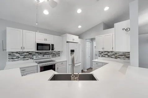 8045 Se Morningwood Place Hobe Sound FL 33455