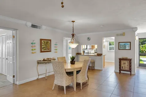 601 W Ocean Drive Drive Key Colony Beach FL 33051