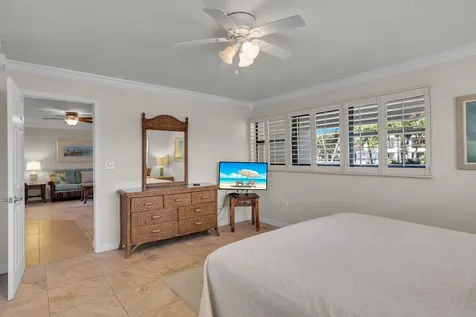 601 W Ocean Drive Drive Key Colony Beach FL 33051