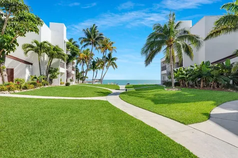 601 W Ocean Drive Drive Key Colony Beach FL 33051