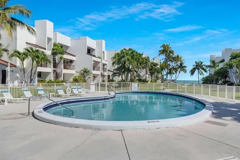601 W Ocean Drive Drive Key Colony Beach FL 33051