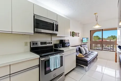 5380 Cedar Lake Drive Boynton Beach FL 33437