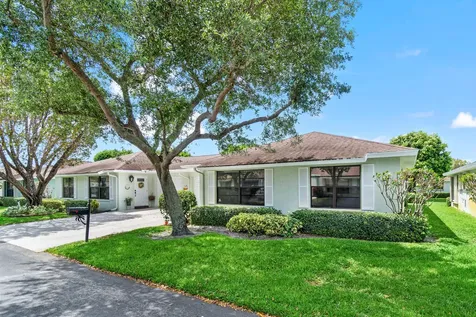 9975 Ligustrum Tree Way Boynton Beach FL 33436