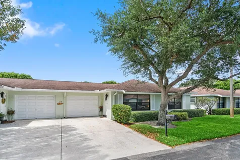 9975 Ligustrum Tree Way Boynton Beach FL 33436