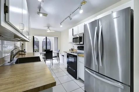 21830 Cypress Circle Boca Raton FL 33433