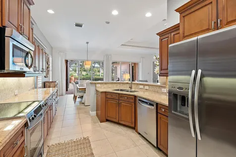 10775 La Strada West Palm Beach FL 33412