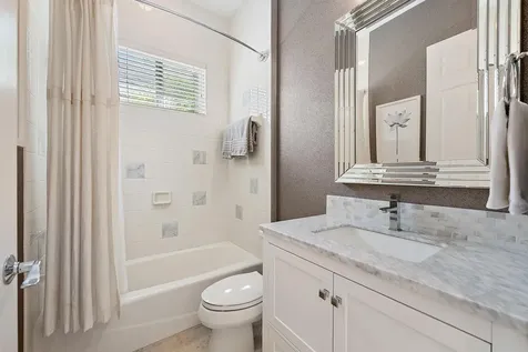 10775 La Strada West Palm Beach FL 33412