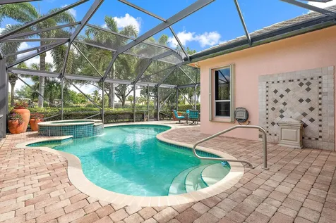 10775 La Strada West Palm Beach FL 33412