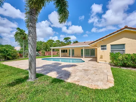 2491 Nw Timbercreek Circle Boca Raton FL 33431