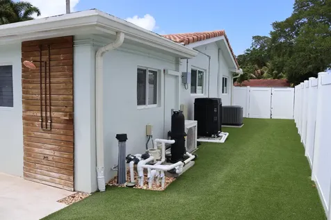 1166 Sw 3rd Street Boca Raton FL 33486