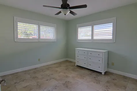 1166 Sw 3rd Street Boca Raton FL 33486