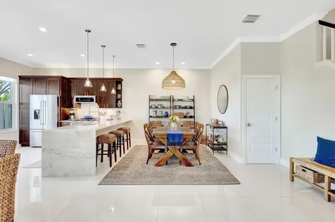 44 Pinnacle Cove Palm Beach Gardens FL 33418