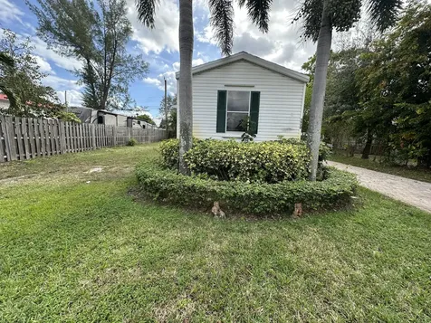 5920 Cartier Road West Palm Beach FL 33417