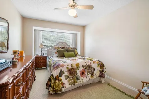 5377 Grand Park Place Boca Raton FL 33486