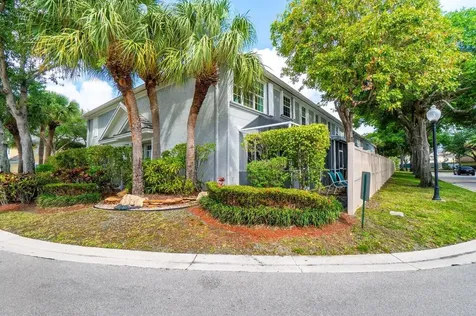 5377 Grand Park Place Boca Raton FL 33486