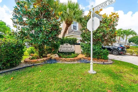 5377 Grand Park Place Boca Raton FL 33486