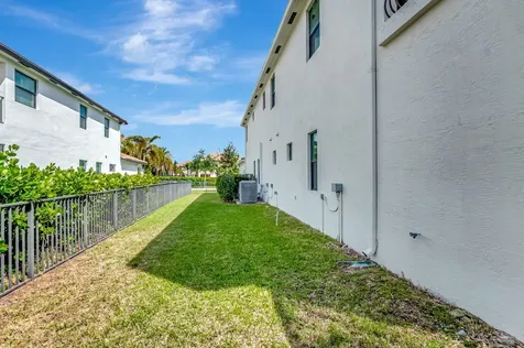 12153 Boca Reserve Lane Boca Raton FL 33428