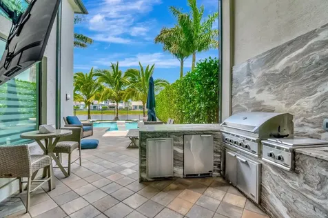 9035 Dulcetto Court Boca Raton FL 33496