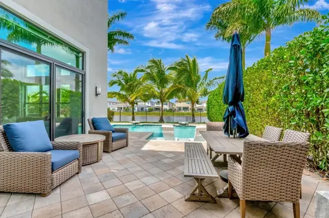 9035 Dulcetto Court Boca Raton FL 33496