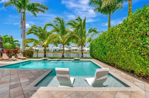 9035 Dulcetto Court Boca Raton FL 33496