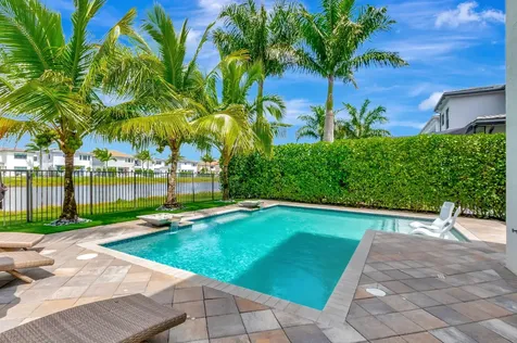 9035 Dulcetto Court Boca Raton FL 33496