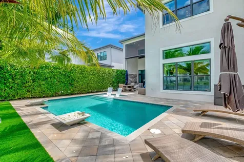 9035 Dulcetto Court Boca Raton FL 33496