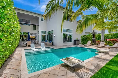 9035 Dulcetto Court Boca Raton FL 33496