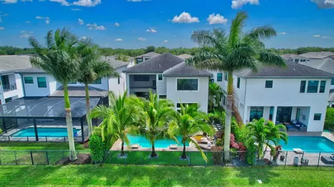 9035 Dulcetto Court Boca Raton FL 33496