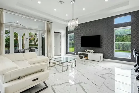 17729 Middlebrook Way Boca Raton FL 33496
