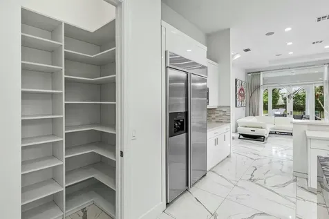 17729 Middlebrook Way Boca Raton FL 33496