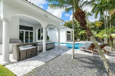 17729 Middlebrook Way Boca Raton FL 33496
