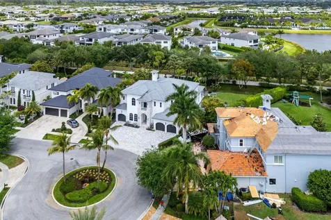 17729 Middlebrook Way Boca Raton FL 33496