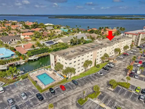 109 Paradise Harbour Boulevard North Palm Beach FL 33408