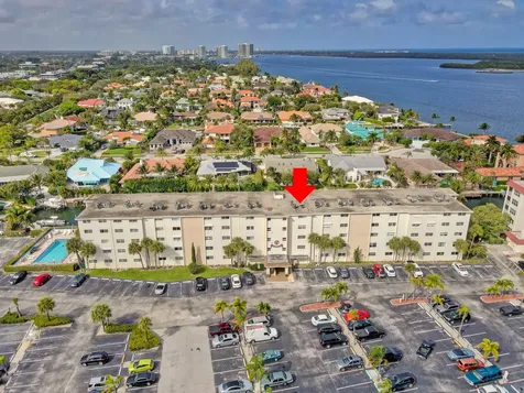 109 Paradise Harbour Boulevard North Palm Beach FL 33408