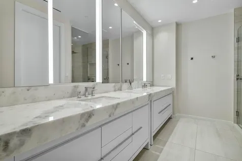 200 Se Mizner Boulevard Boca Raton FL 33432