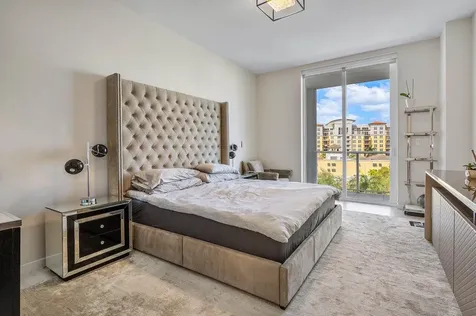 200 Se Mizner Boulevard Boca Raton FL 33432
