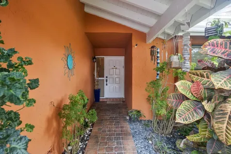 6104 Belleza Lane Boca Raton FL 33433