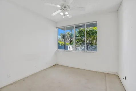 17173 Newport Club Drive Drive Boca Raton FL 33496