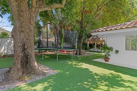 1120 Nw 6th Avenue Boca Raton FL 33432