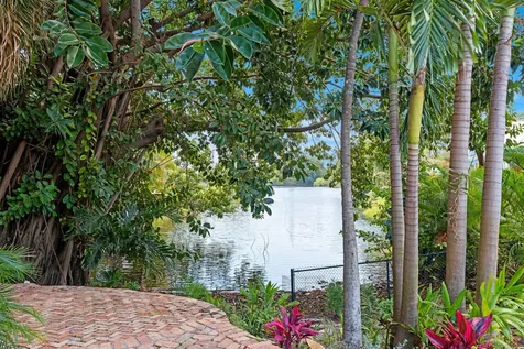 1120 Nw 6th Avenue Boca Raton FL 33432
