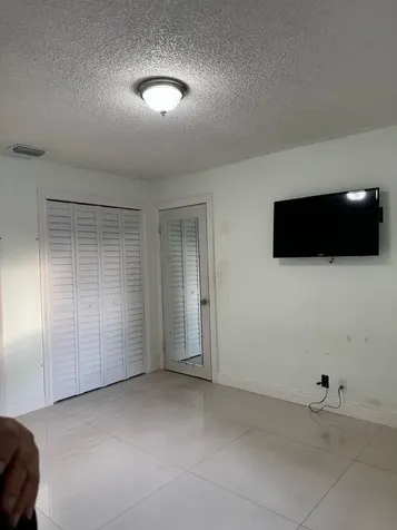 131 Ne 26th Street Pompano Beach FL 33064